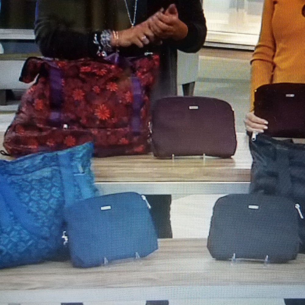 Travelom Convertible Pouch & Tote with RFID